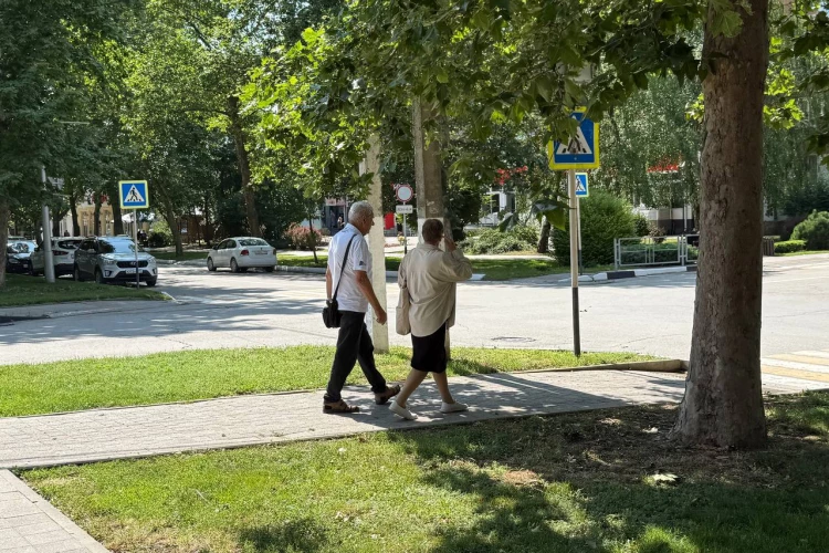 Федеральные выплаты за 50 лет брака снова откладываются: что мешает принять закон