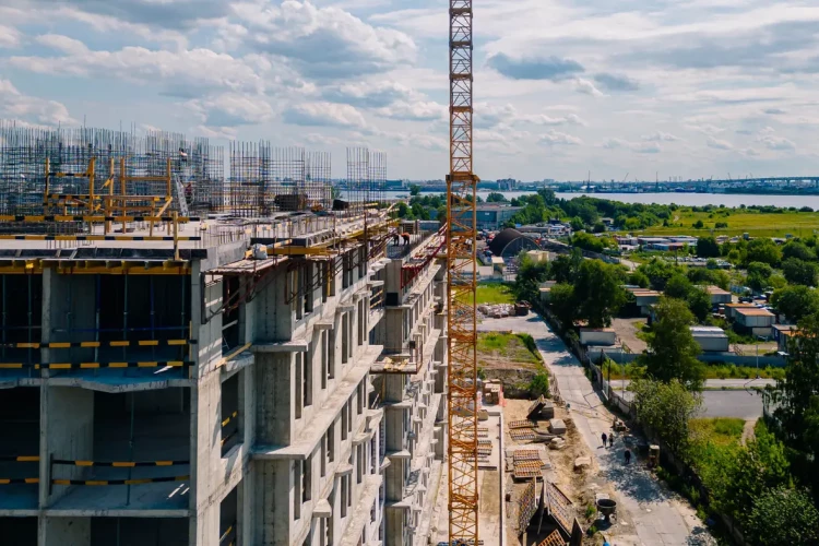 День строителя в 70-й раз: от ГЭС до современных кварталов Петербурга