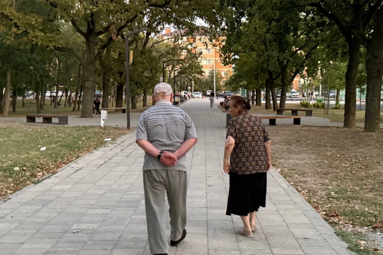 Тем, кто устал от неблагодарности детей и внуков, стоит запомнить эту важную мудрость — будут умолять о прощении в ту же секунду