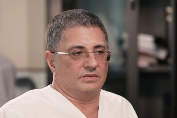 Мясников назвал 3 самых полезных напитка: не кефир, не молоко и даже не свежевыжатый сок