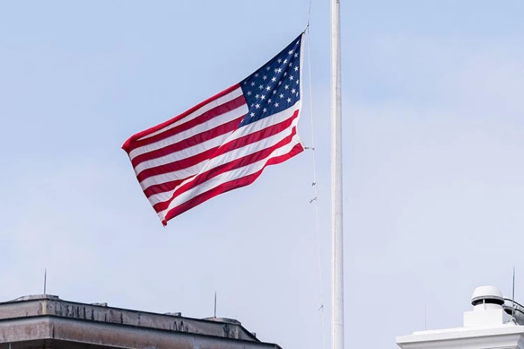 В США призвали Трампа и «министра войны» обсудить отказ от применения ядерного оружия