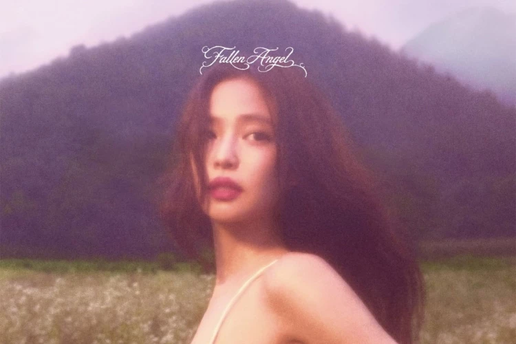 Дженни из BLACKPINK анонсировала новый мини-альбом «Fallen Angel»