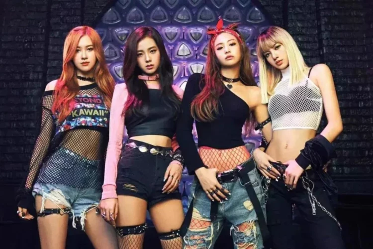 BLACKPINK стали первой K-pop-группой с тремя клипами, набравшими более 1,9 млрд просмотров