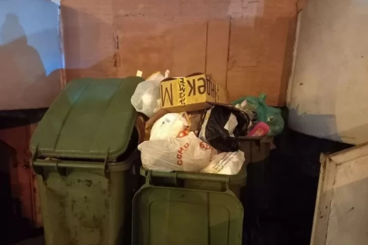 Жилищное агентство проигнорировало предписания и теперь обязано навести порядок