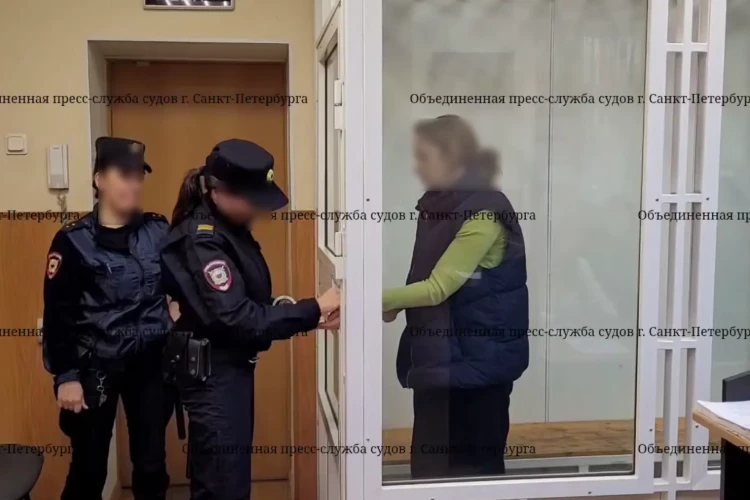 В Петербурге мать влила уксус в рот сыну и пыталась утопить его в Дудергофском озере