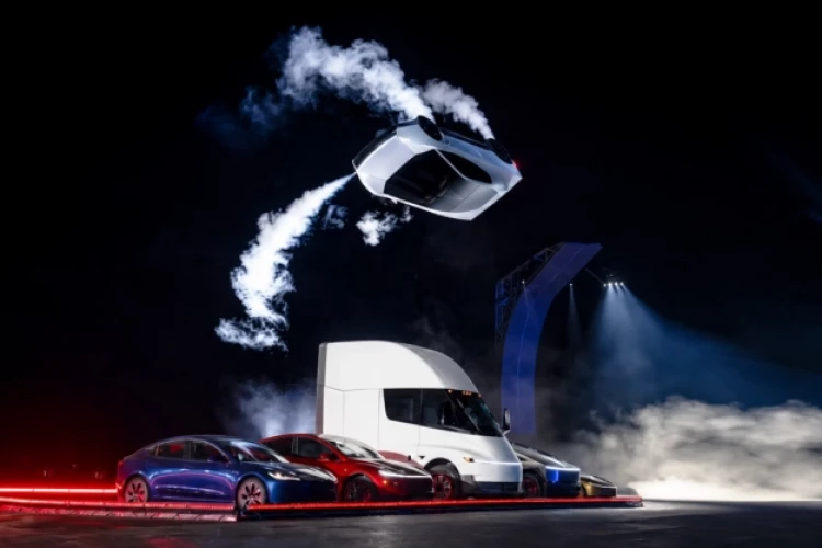 🚀 Tesla отрывается от земли, но сможет ли оторваться от конкурентов?